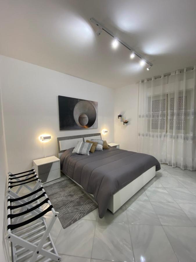 Perla Diva Apartment Palermo Eksteriør billede