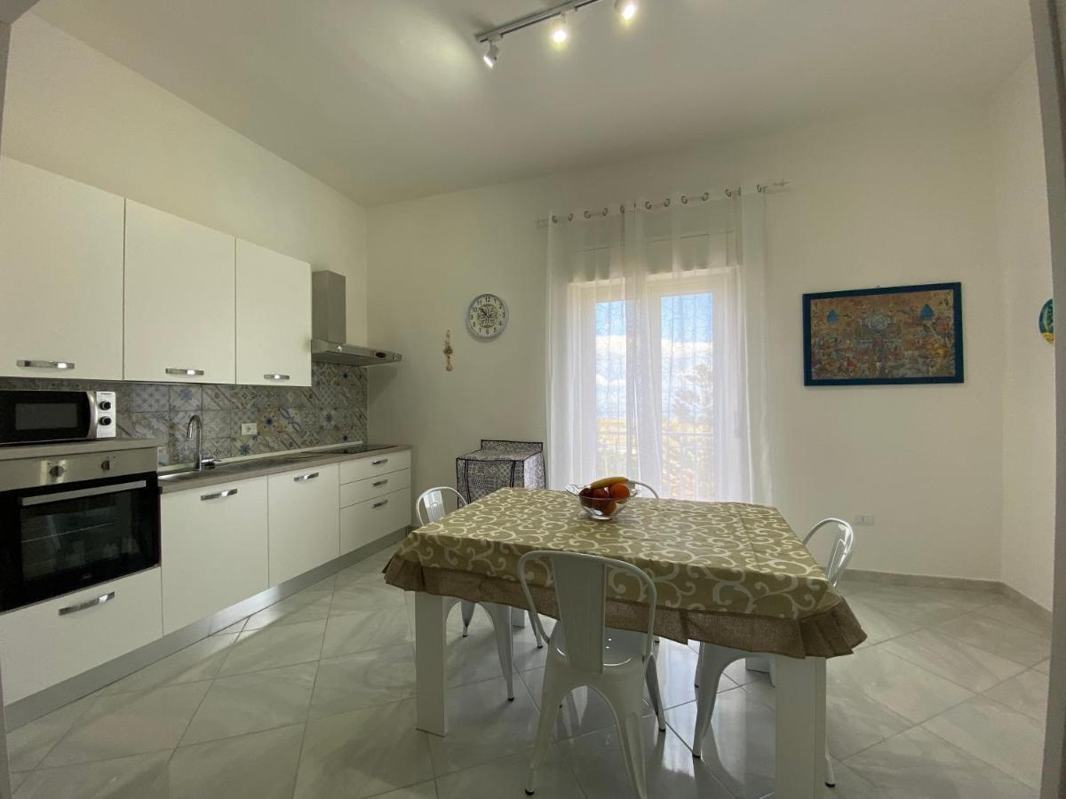 Perla Diva Apartment Palermo Eksteriør billede